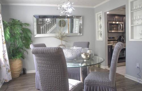 Norcross House | Townhome Getaway minutes from Downton Norcross