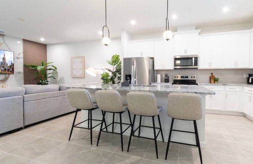 Florida Central Atlantic Coast Apartment | Townhome in Kissimmee with pool and pets allowed