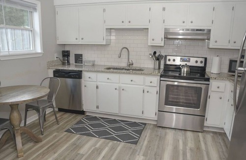 Grand Bay House | Townhomes Near the Bay -#4