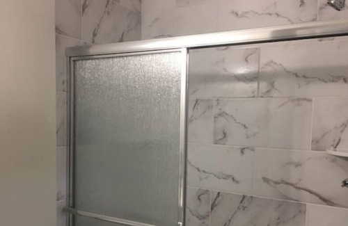 Greenbelt House | Townhouse, 2 bdrm, 2.5 bthrm, 2 qn bds/2 levls