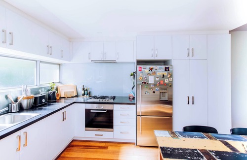 Cremorne House | Townhouse close to Tennis & MCG with free parking