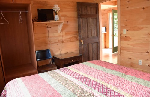Richfield Springs House | Townhouse Hotel