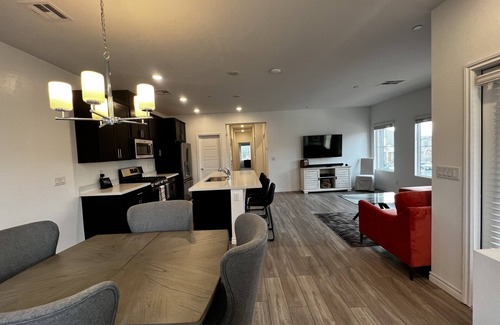 Henderson Condo | Townhouse in Gated Community