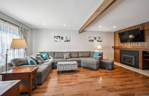 Union Square House | Townhouse in Lakewood, CO