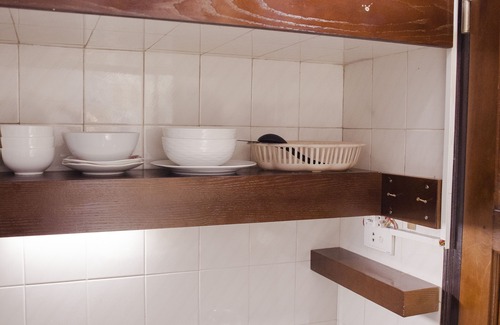 Ba Dinh House | Townhouse in Old Quarter- Clean/Safe/Centre/Big Group