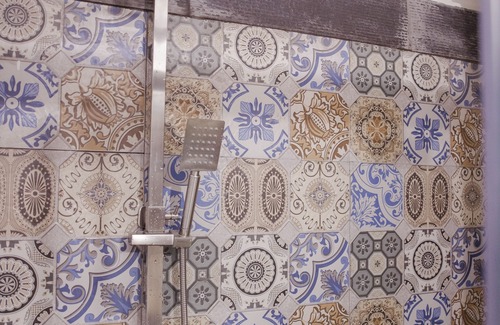 Ba Dinh House | Townhouse in Old Quarter- Clean/Safe/Centre/Big Group