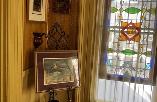 Auburn House | Townhouse in the Heart of History Soaked Upstate NY Town.