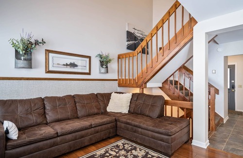 Naples House | Townhouse Near Finger Lakes, Attractions, 3 BR