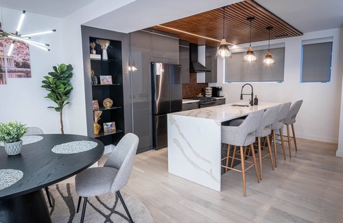 Georgetown House | Townhouse on Canal