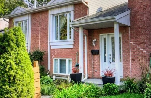 Mauricie House | Townhouse with 2 parking spaces, near town center, ski resort