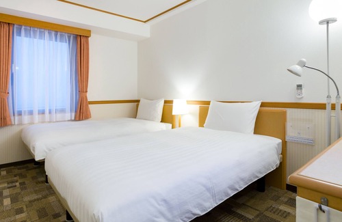 Tokushima Hotel | Toyoko Inn Tokushima Station Bizan