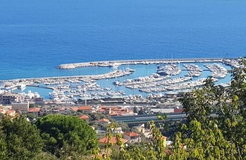 Varazze Apartment | Tra gli ulivi da Giacinta