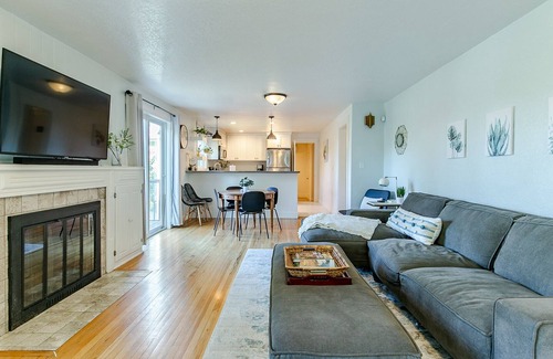 Amazon House | Tracktown Charmer- 4 Bedroom/ 3 Bathroom
