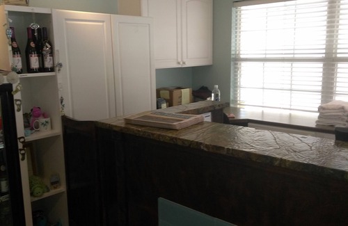 Bradenton Beach Condo | Tradewinds Beach Resort
