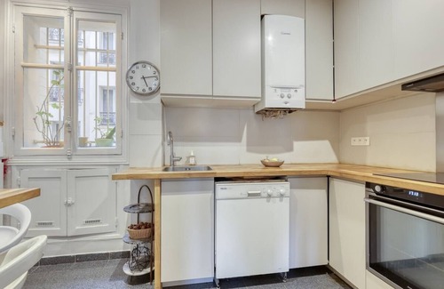 Auteuil Apartment | Traditional & Charming Parisian flat - Luxury 16th
