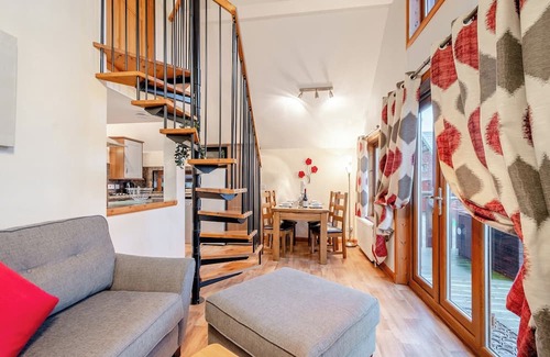 Dumfries Ski Chalet | Traditional country style A-frame lodge.