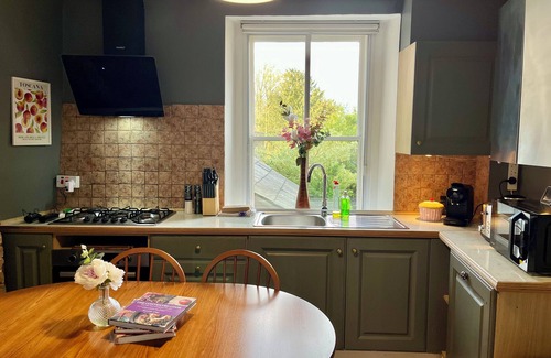 Chipping Norton Cottage | Traditional home perfect escape in the Cotswolds