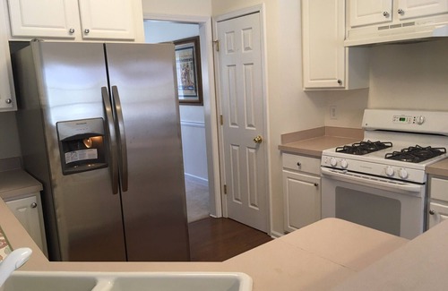 Cartersville House | Traditional House, Historic Cartersville - 4 Bedrooms - 8 Guests - Entire Place