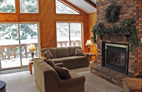 Bessemer House | Trailside Home on Powderhorn Mountain with A Sauna