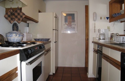 West Dover Condo | Trailside Ski Condo at Mt. Snow VT.; Avail; for skiing and boarding.