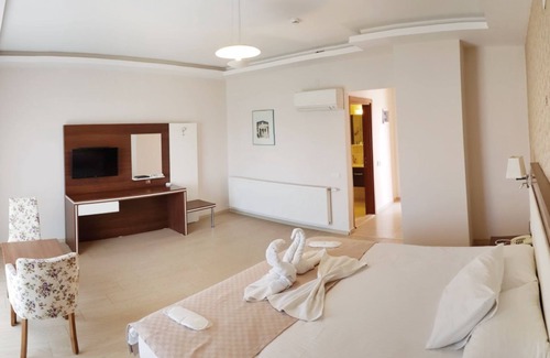 Efeler Hotel | Tralles Hotel