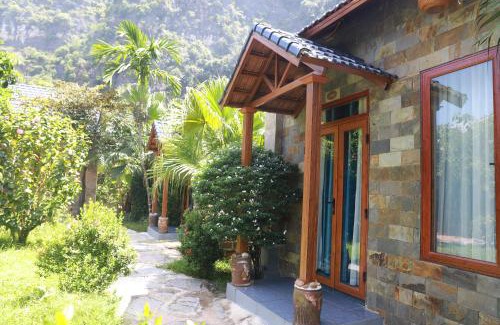 Hoa Lu Cabin | Trang An River View Homestay