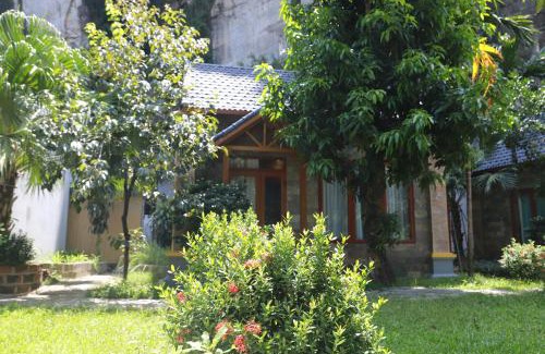 Hoa Lu Cabin | Trang An River View Homestay
