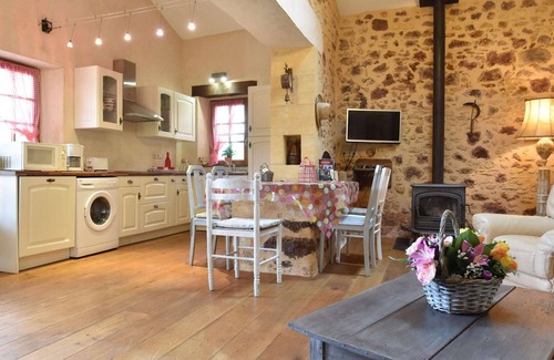 Montferrand-du-Perigord House | Tranquil Escape in Dordogne