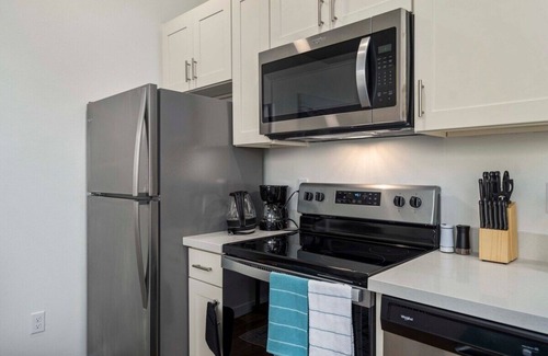 South Tacoma Apartment | Tranquil 1BR/1BA Apartment near TCC