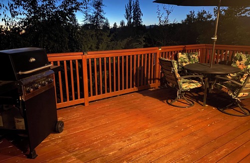 Oakhurst House | Tranquil 2-bedroom house just 1.5 miles from bass lake,CA