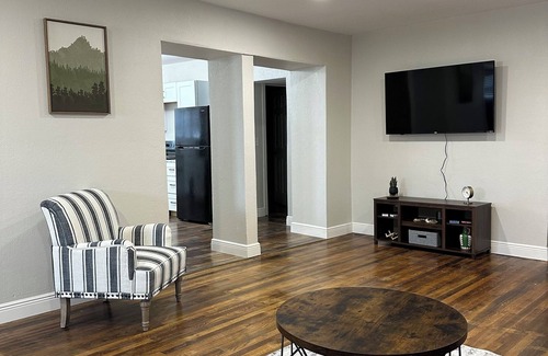 Mena House | Tranquil 3-bedroom house in Mena with WiFi, firepit