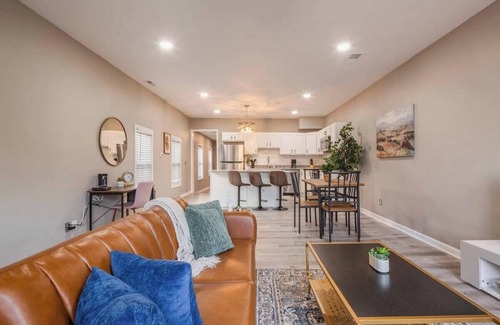 Smoketown Jackson House | Tranquil 4BR Escape by CozySuites