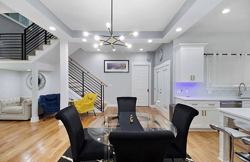 Candler-McAfee House | Tranquil 5-bedroom house with pool in Decatur