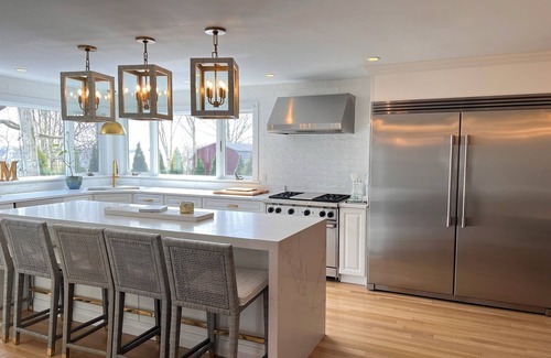 Gloucester House | Tranquil 7-bedroom house with Ocean views in Gloucester's charming Rocky Neck