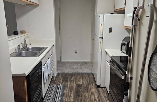 Vallejo Apartment | Tranquil apartment in safe gated community with WiFi in Vallejo