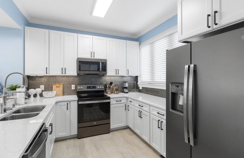 Whitney Beach House | Tranquil Bay Views from Cedars East–Tennis & Pool Access Unit #812 by RVA