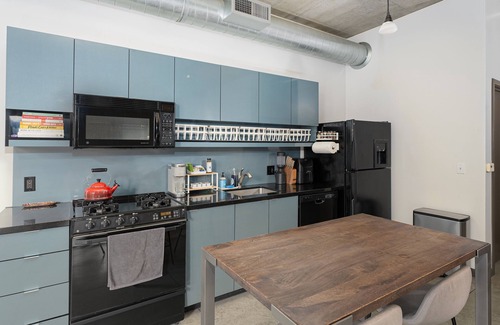 Pearl District Condo | Tranquil Condo in the Pearl Ideal for Long Stays