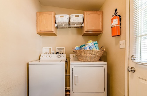 Willow Creek Cottage | Tranquil dog-friendly cottage with outdoor pool, patio, gas grill, & yard