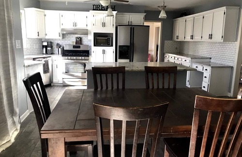Prosperity Church Road House | Tranquil Escape In Charlotte ~ Home On Greenway