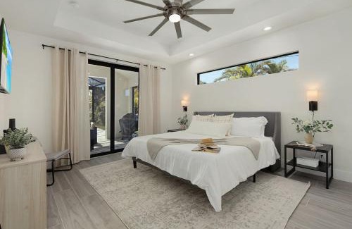 Trafalgar House | Tranquil Escape Modern Pool Home
