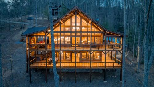 Raccoon Ridge House | Tranquil Escape of Blue Ridge