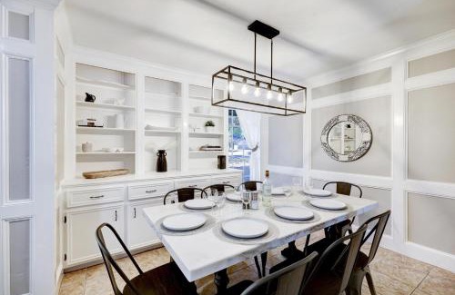 Grogan's Mill House | Tranquil Escape with pool and casita. Pet ok. Spring TX