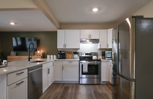 Benson Gardens House | Tranquil Family Getaway