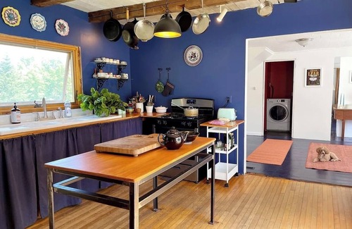Brooksville Other | Tranquil farmhouse with WiFi in charming Cape Rosier