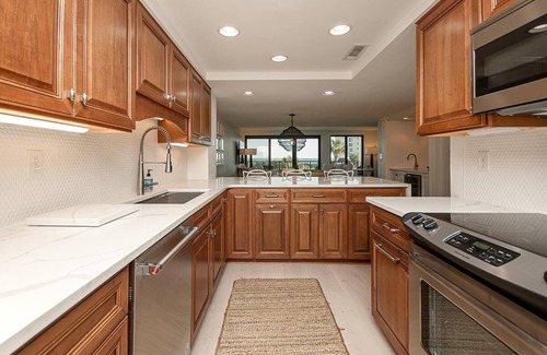 Litchfield by the Sea Condo | Tranquil Getaway 2BR Ocean Views Onsite Amenities
