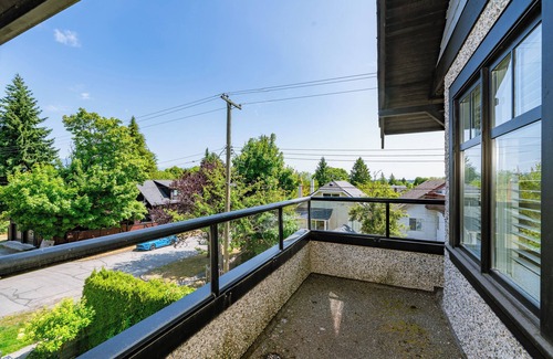 Dunbar House | Tranquil Haven~Close to UBC and Downtown Delights