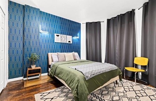 Detroit Apartment | Tranquil Haven Retreat