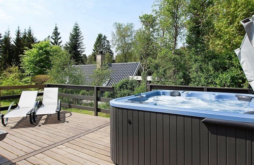Øksenmølle House | Tranquil Holiday Home in Ebeltoft With Swimming Pool