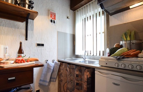 Nadrin House | Tranquil Holiday Home in Houffalize with Barbecue