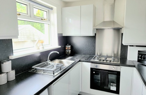 Newton Mearns House | Tranquil Home Away from Home